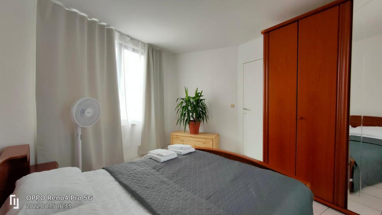 Mooi Slaapkamer! Proper En Compact Place Voor 3 Amberes Exterior foto