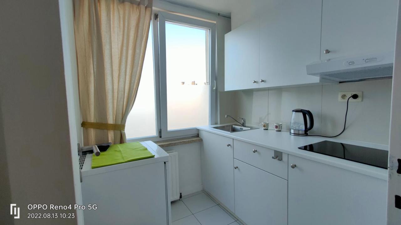Mooi Slaapkamer! Proper En Compact Place Voor 3 Amberes Exterior foto