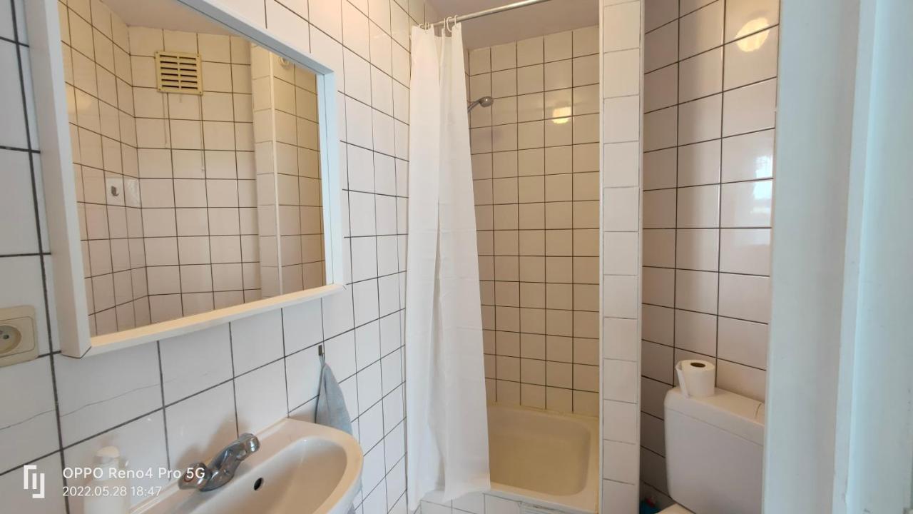 Mooi Slaapkamer! Proper En Compact Place Voor 3 Amberes Exterior foto